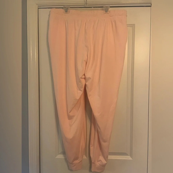 Fabletics High-Waisted Performance Jogger. Size XL/XXL tall. NWT. - Picture 10 of 10